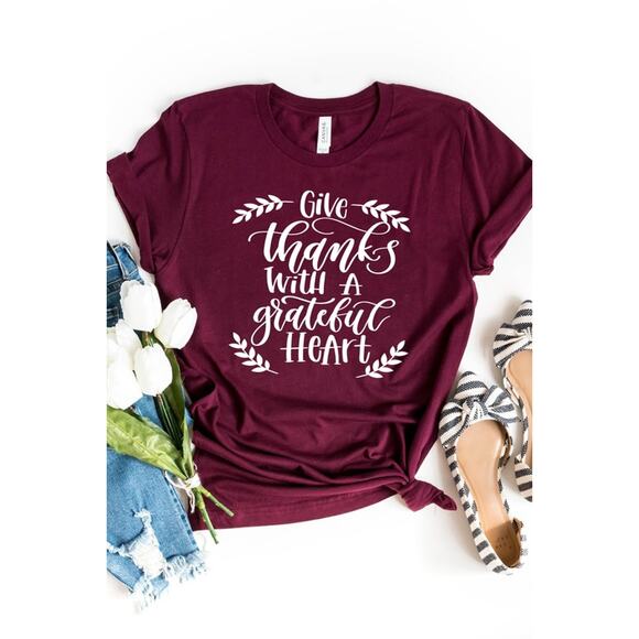 NWT - Women's Maroon Thanksgiving Tee Shirt - X Large - Picture 1 of 1